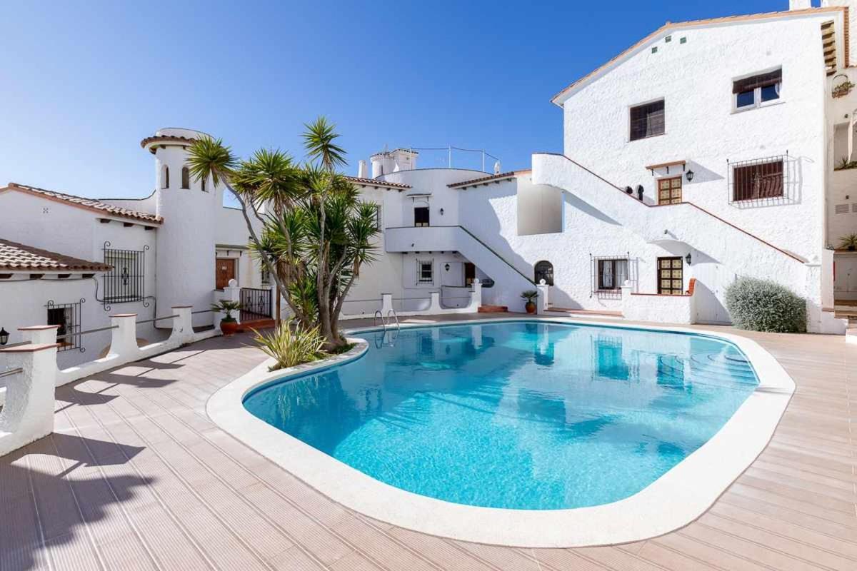 Alojate En Una Torre Sobre El Mar Daire Sitges Dış mekan fotoğraf