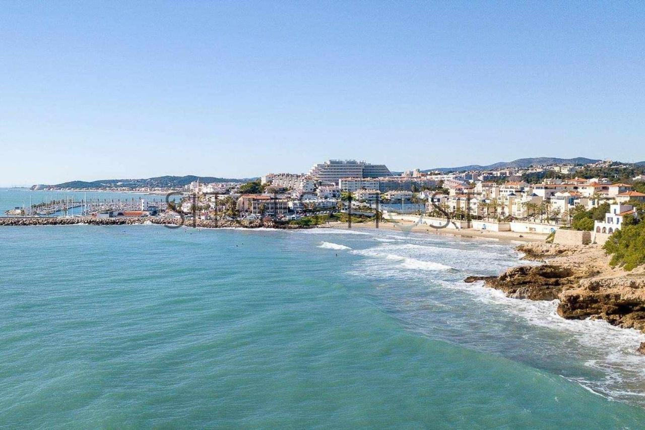 Alojate En Una Torre Sobre El Mar Daire Sitges Dış mekan fotoğraf